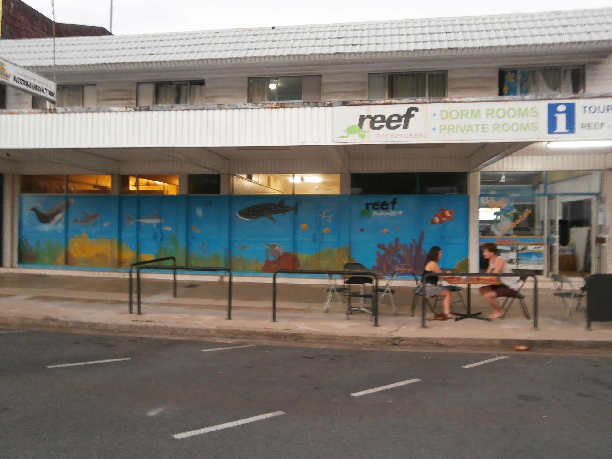 Mumma's Hostel Cairns Buitenkant foto
