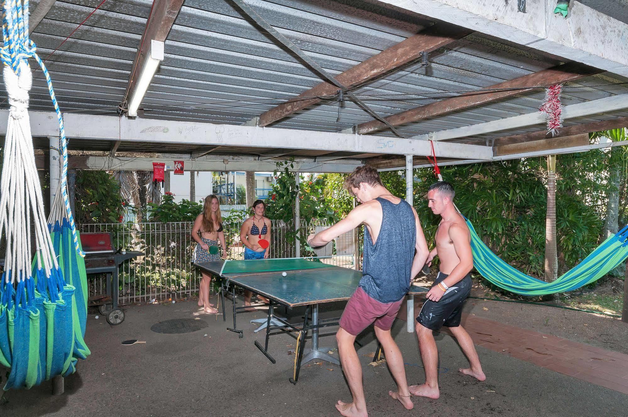 Mumma's Hostel Cairns Buitenkant foto
