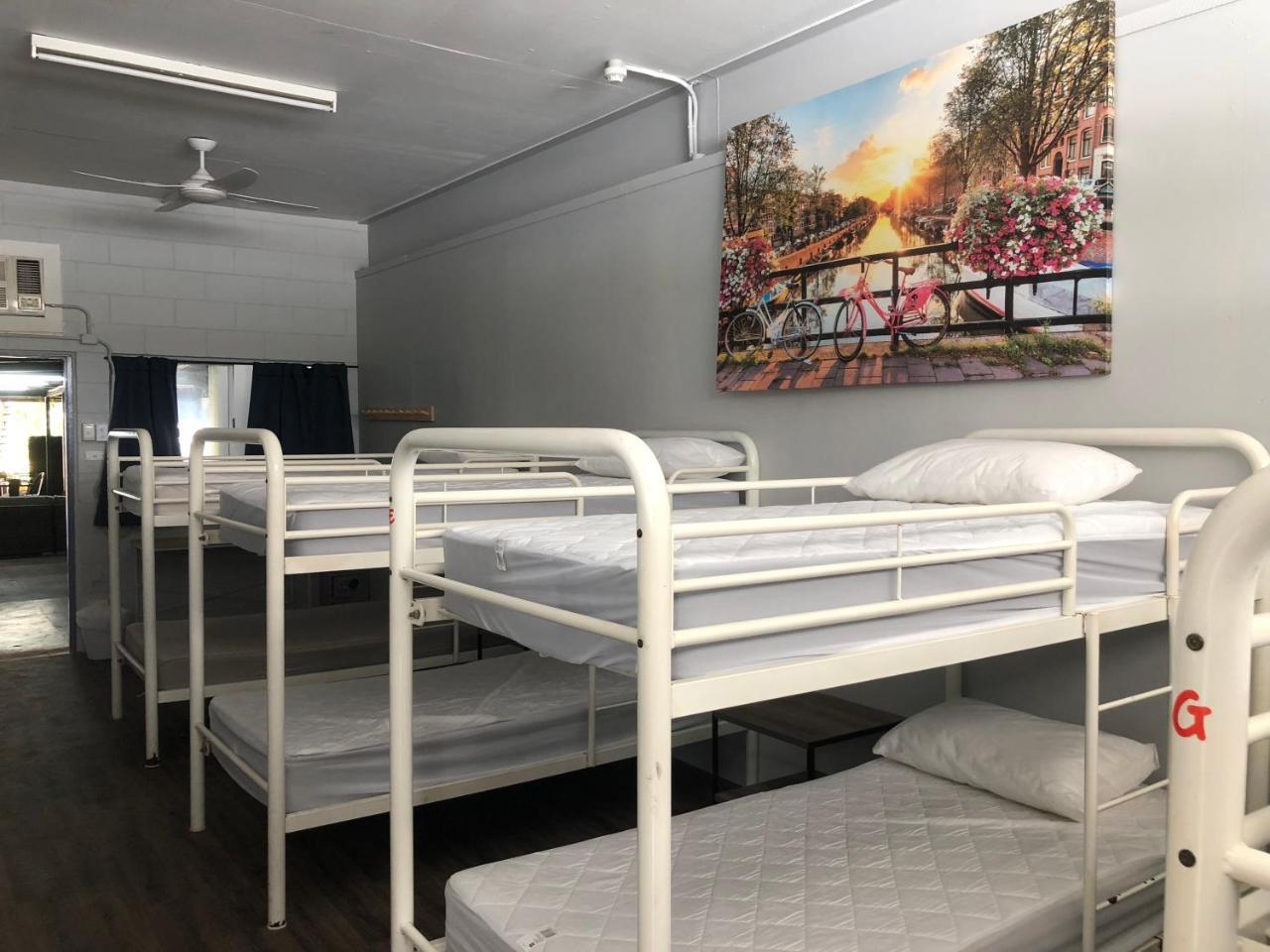Mumma's Hostel Cairns Buitenkant foto